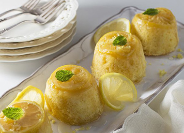 How to Make Little Lemon Syrup Cakes